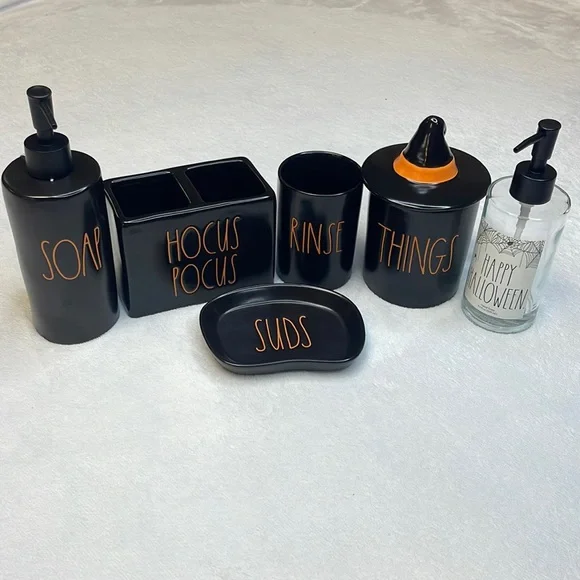 🌟Rae Dunn 🎃 Halloween Hocus Pocus 🎃 6PC Bathroom Set 🌟 - Picture 1 of 14